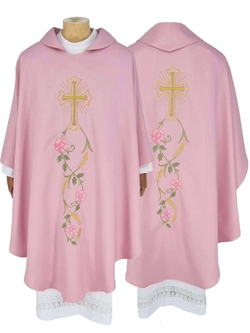 Gothic Chasuble Cross